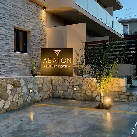 Abaton Luxury 4*