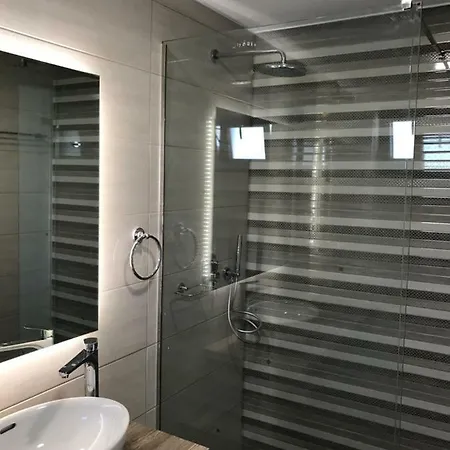 Abaton Luxury 4*