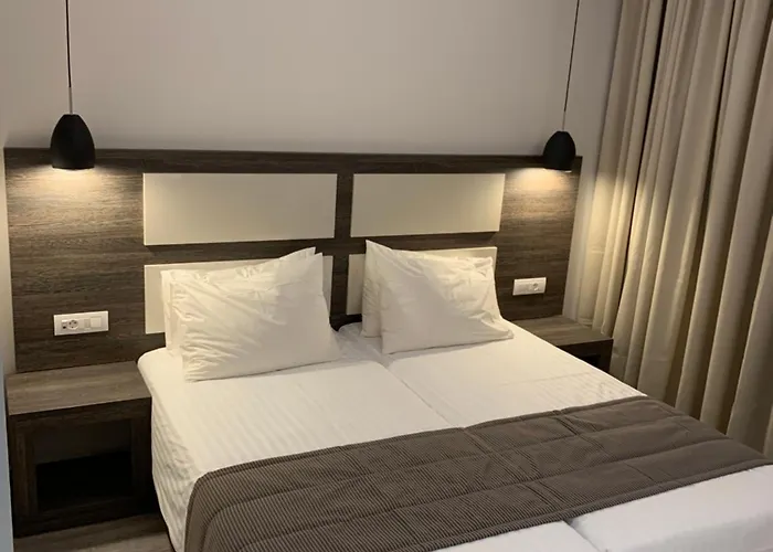 Abaton Luxury Aparthotel